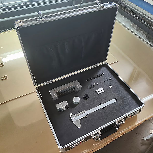 平口钳测绘手艺尝试拆卸,汽车机器式聚散器运转尝试拆卸